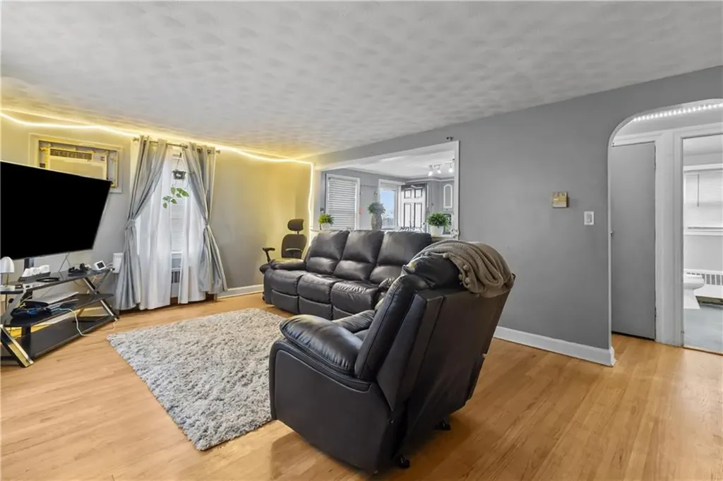 221 Columbia Avenue Pawtucket RI 02860