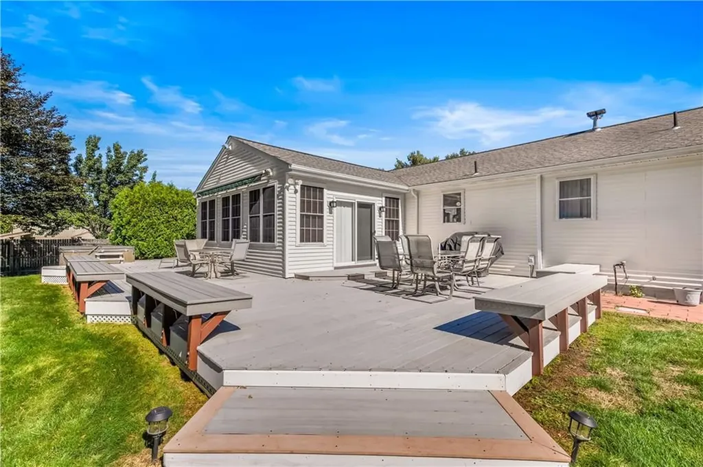 15 Balsam Lane Smithfield RI 02917