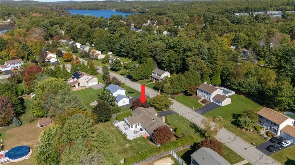 15 Balsam Lane Smithfield RI 02917