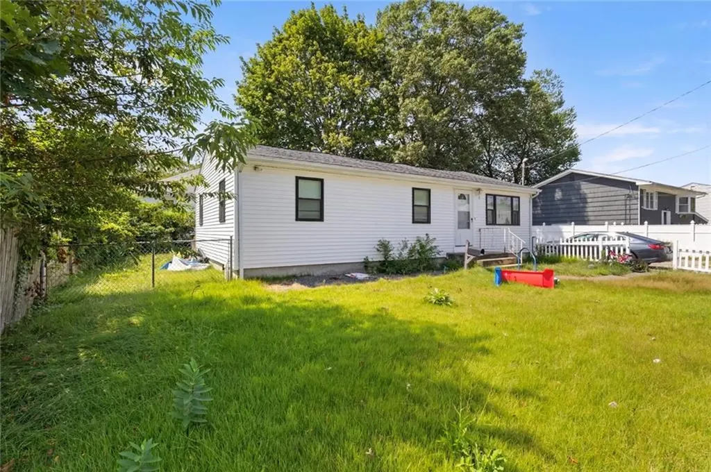 65 Perkins Avenue Cranston RI 02910