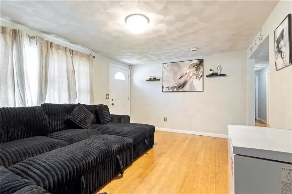 65 Perkins Avenue Cranston RI 02910