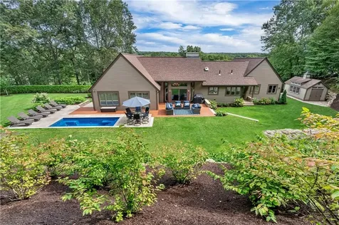 35 Timberland Drive Lincoln RI 02865