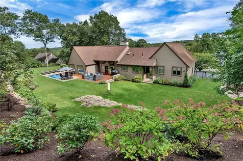 35 Timberland Drive Lincoln RI 02865