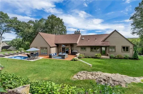 35 Timberland Drive Lincoln RI 02865