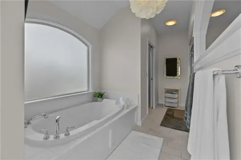 1350 Anthony Road Portsmouth RI 02871