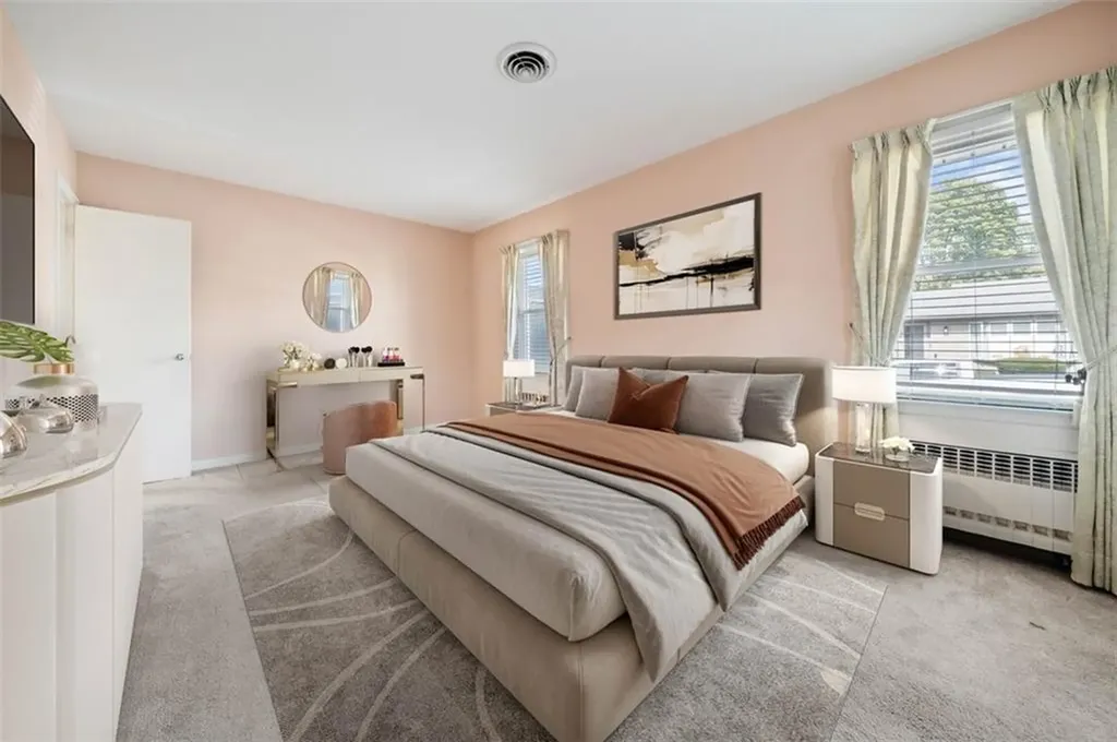 14 Stonelaw Avenue Providence RI 02908