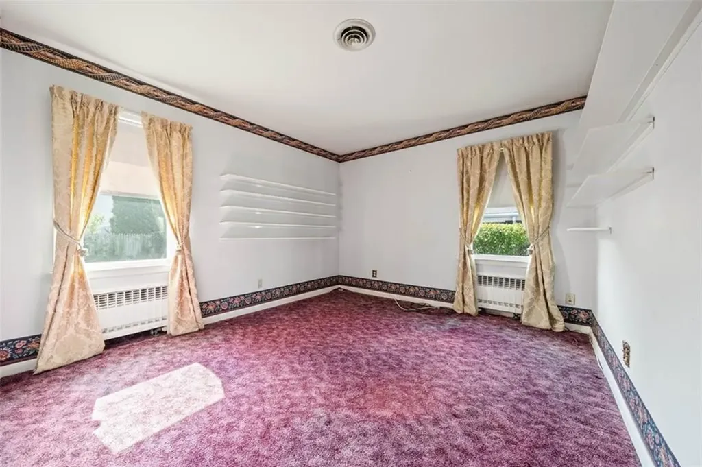 14 Stonelaw Avenue Providence RI 02908