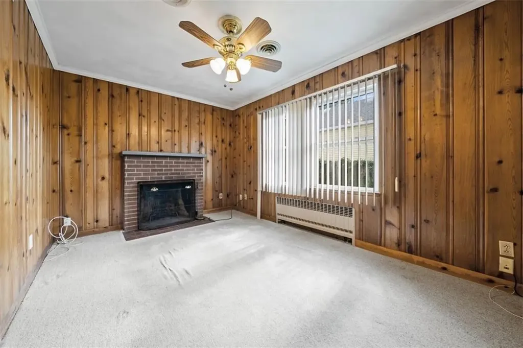 14 Stonelaw Avenue Providence RI 02908