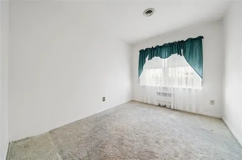 14 Stonelaw Avenue Providence RI 02908