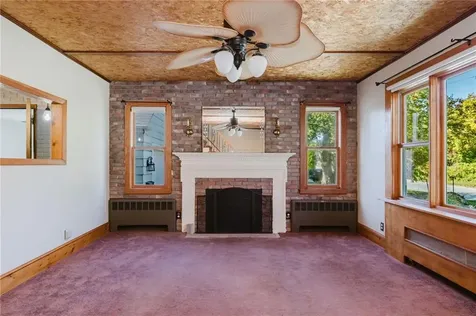 495 Hooper Street Tiverton RI 02878