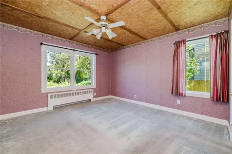 495 Hooper Street Tiverton RI 02878