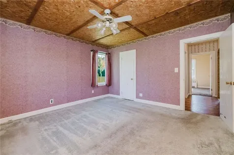 495 Hooper Street Tiverton RI 02878