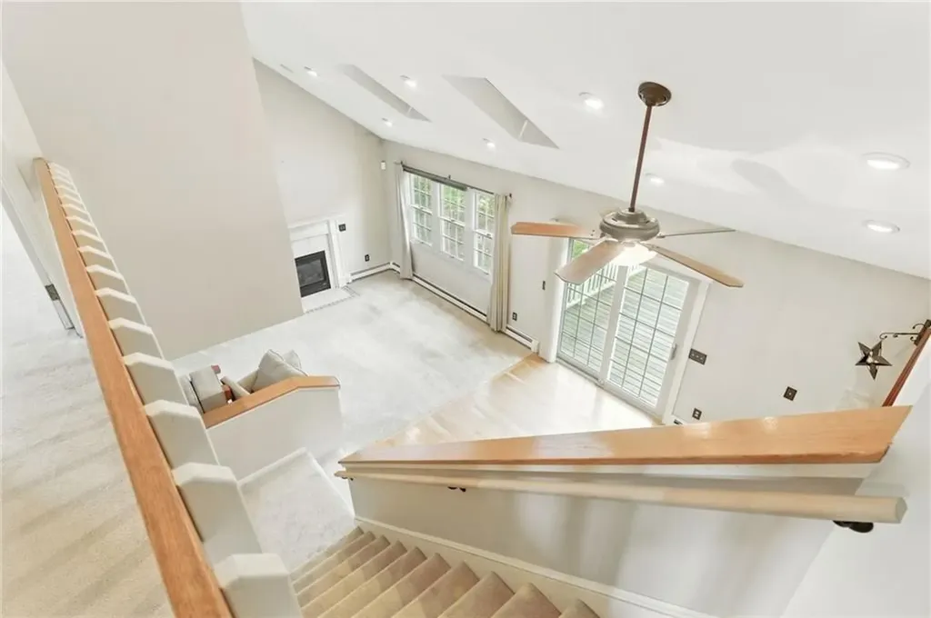 71 Paddock Drive Warwick RI 02886