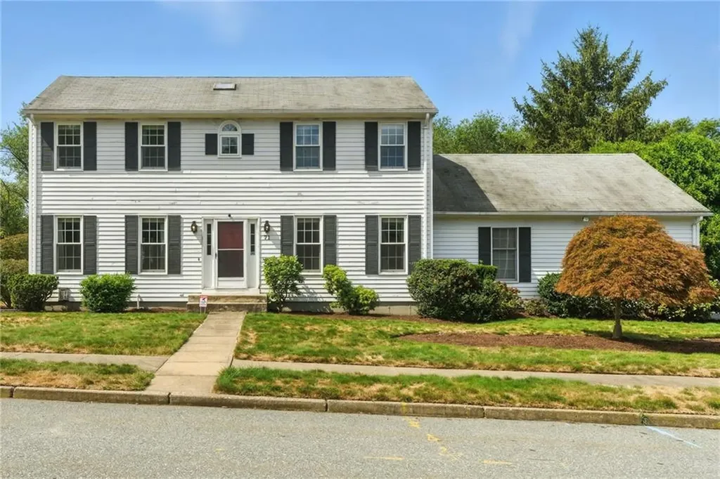 71 Paddock Drive Warwick RI 02886