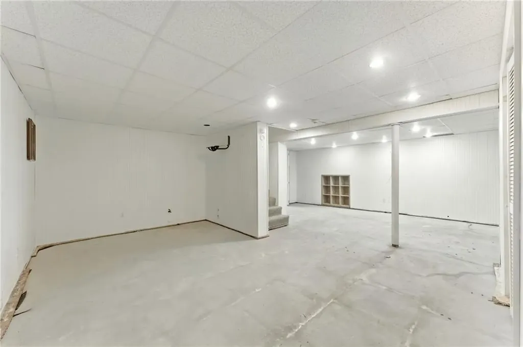 71 Paddock Drive Warwick RI 02886