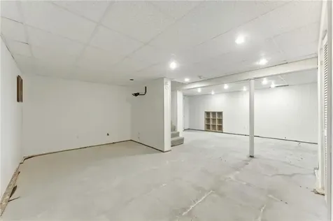 71 Paddock Drive Warwick RI 02886