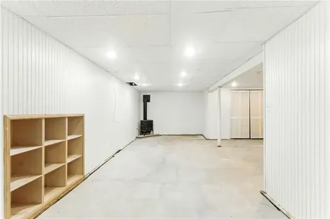 71 Paddock Drive Warwick RI 02886