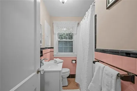 3 Harris Avenue Johnston RI 02919