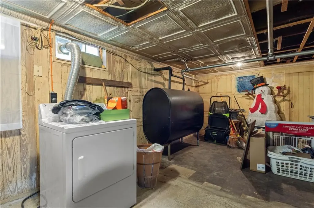 30 Pomham Street Cranston RI 02910