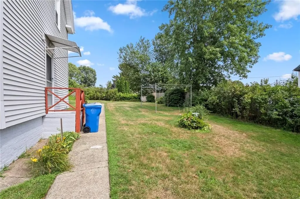 30 Pomham Street Cranston RI 02910