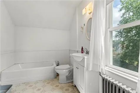 30 Pomham Street Cranston RI 02910