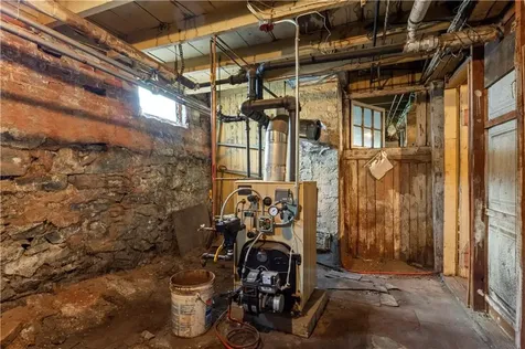 30 Pomham Street Cranston RI 02910