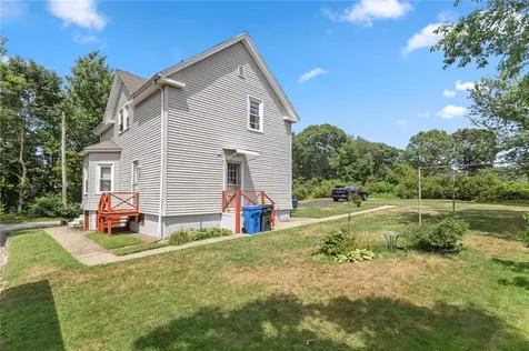 30 Pomham Street Cranston RI 02910