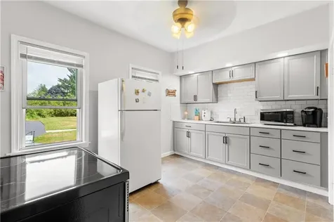 30 Pomham Street Cranston RI 02910