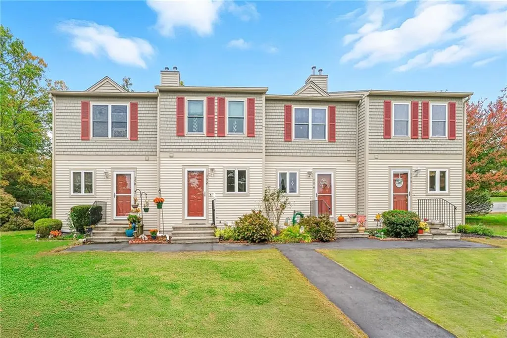 152 Fairway Drive Coventry RI 02816