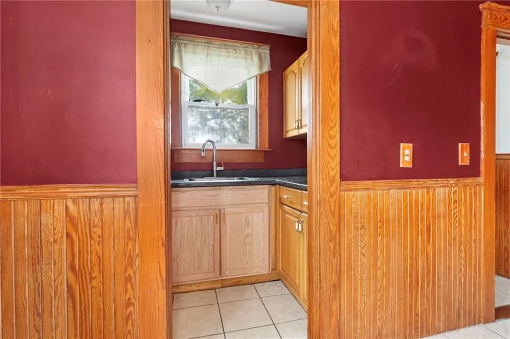 52 Fisk Street Providence RI 02905