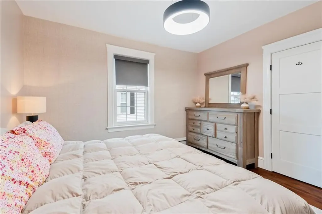 26 Elinora Street East Providence RI 02915