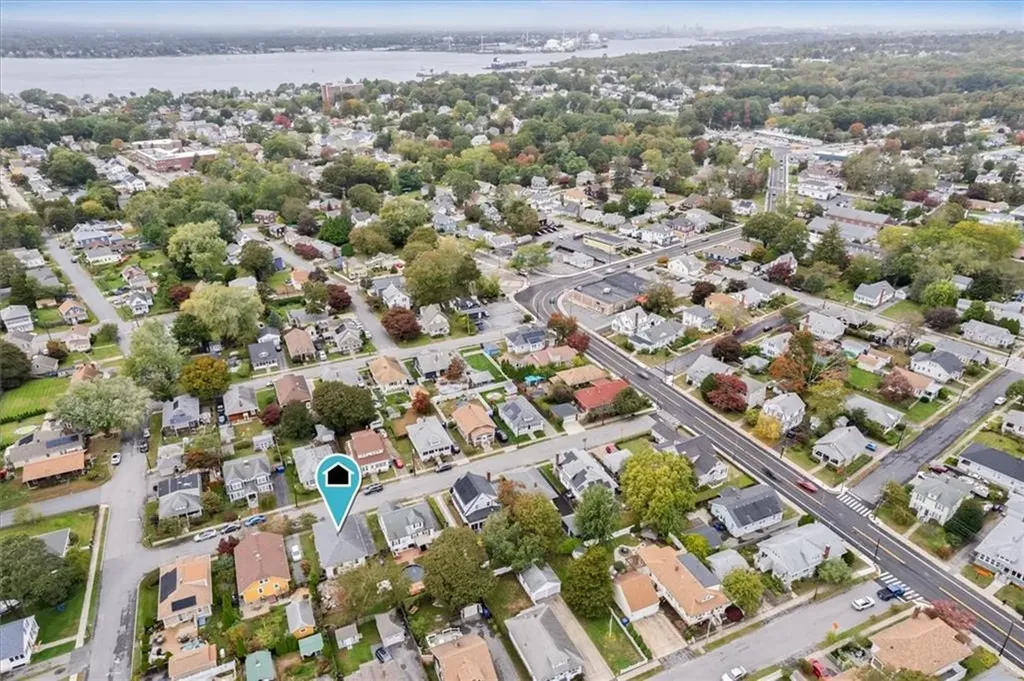 26 Elinora Street East Providence RI 02915