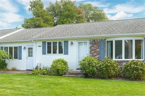31 Avice Street Narragansett RI 02882