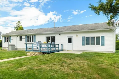 31 Avice Street Narragansett RI 02882