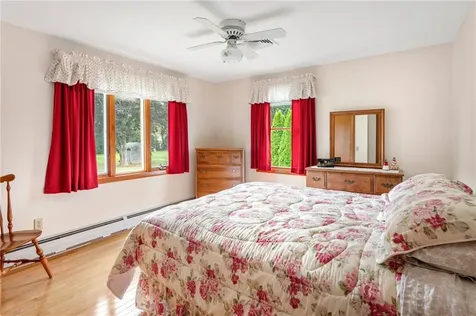 31 Avice Street Narragansett RI 02882