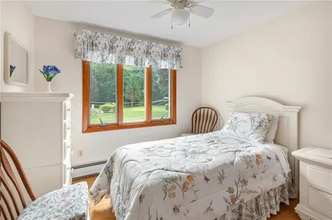 31 Avice Street Narragansett RI 02882