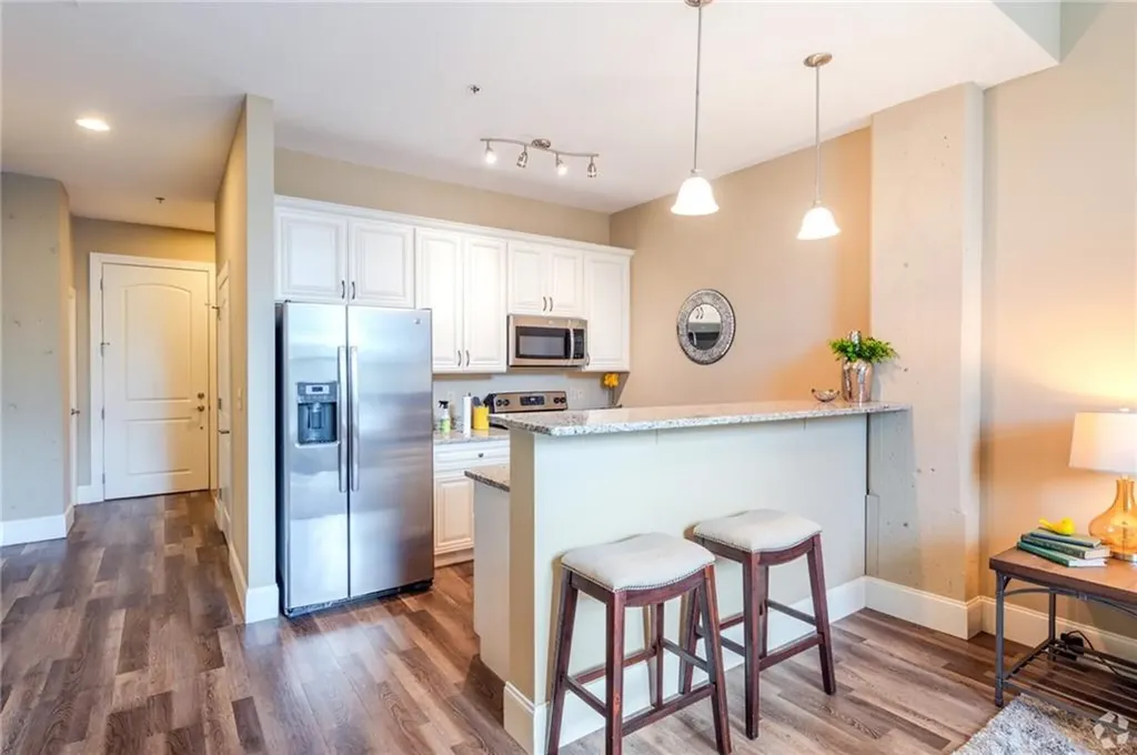 25 Eagle Street Providence RI 02908