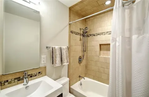 6 Kenmore Court Barrington RI 02806