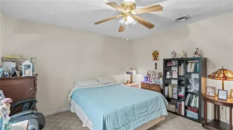 154 Mccorrie Lane Portsmouth RI 02871