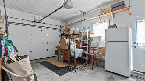 154 Mccorrie Lane Portsmouth RI 02871