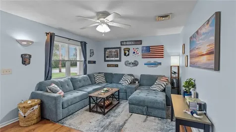 154 Mccorrie Lane Portsmouth RI 02871