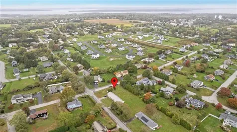 154 Mccorrie Lane Portsmouth RI 02871