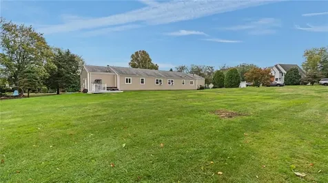 154 Mccorrie Lane Portsmouth RI 02871