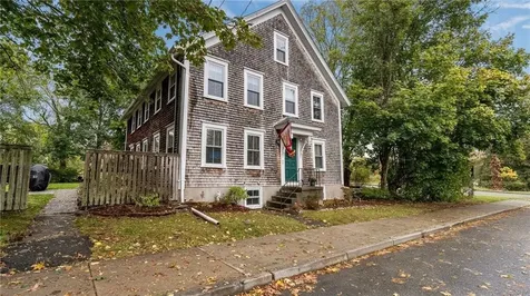 3 Chestnut Street Bristol RI 02809