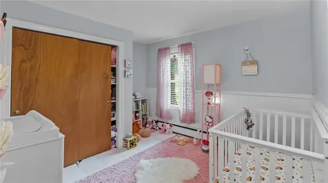 3 Chestnut Street Bristol RI 02809