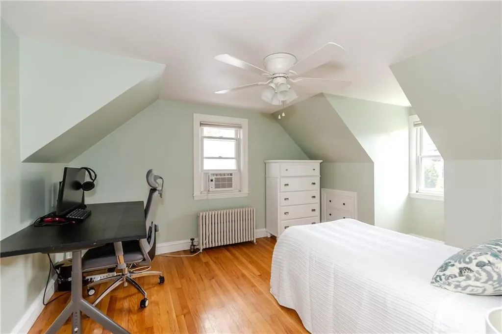 45 Modena Avenue Providence RI 02908