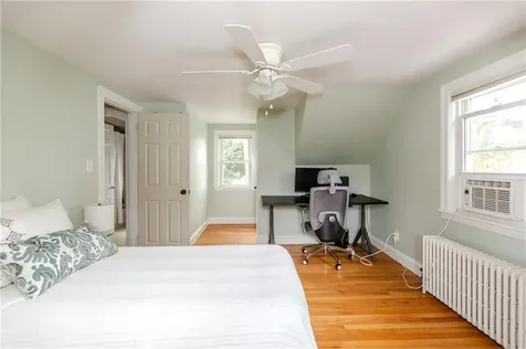 45 Modena Avenue Providence RI 02908