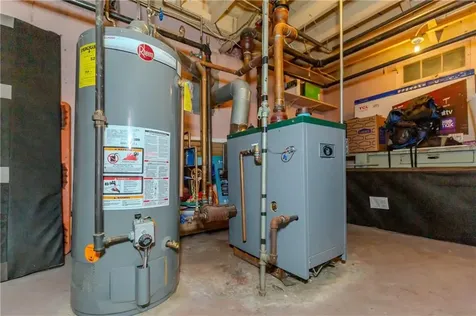 45 Modena Avenue Providence RI 02908