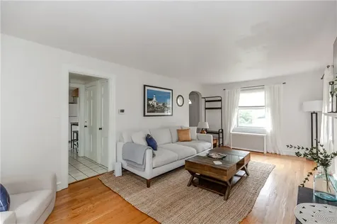 45 Modena Avenue Providence RI 02908