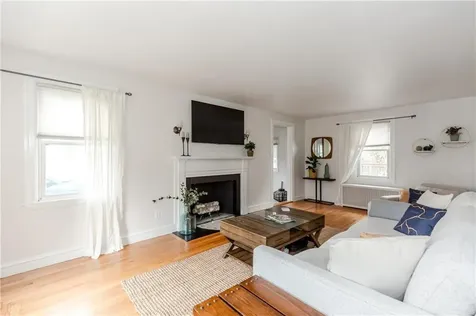 45 Modena Avenue Providence RI 02908